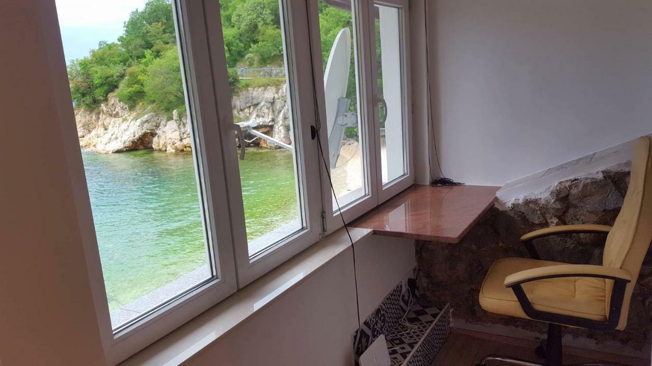 Beach House Bassi Rijeka Exterior photo