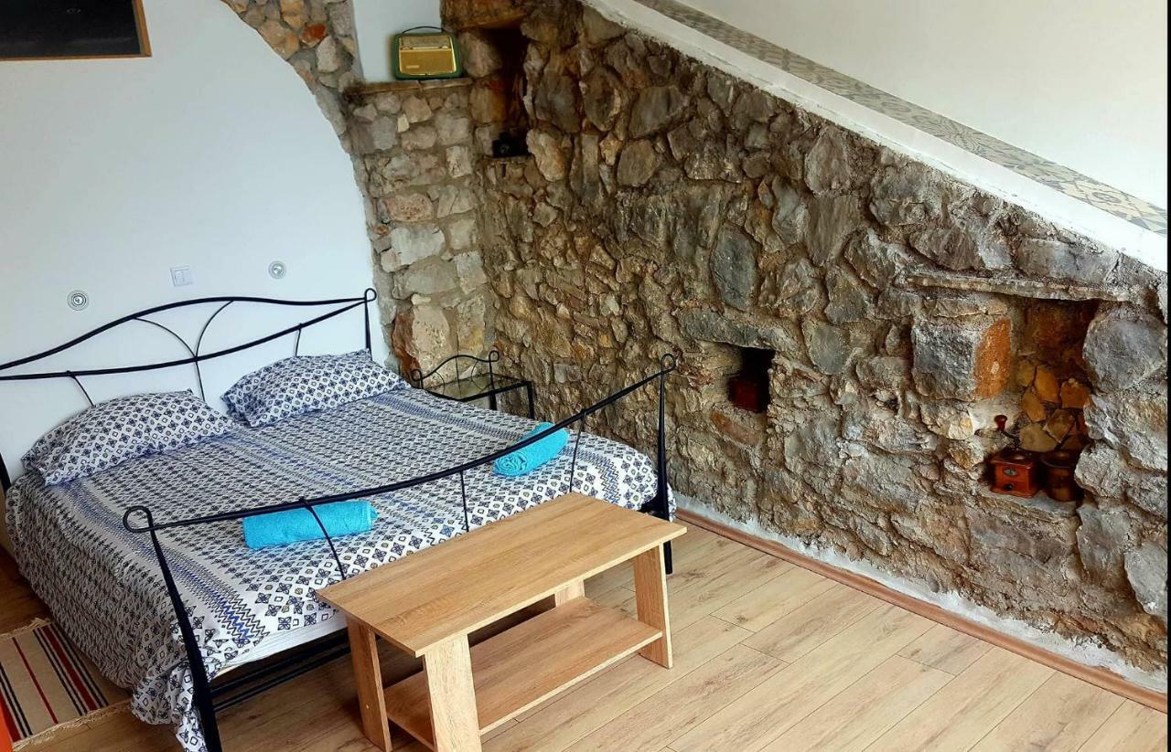 Beach House Bassi Rijeka Exterior photo